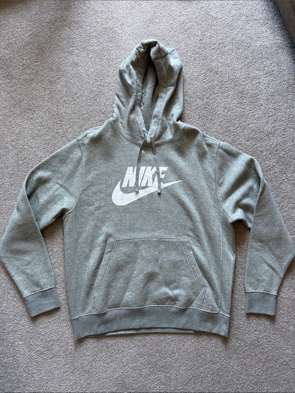 NWT Nike Men's Heather Gray Pullover Hoodie with White Logo Standard Fit